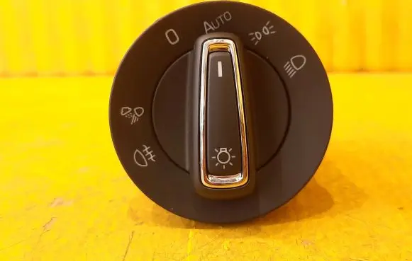 Skoda Kodiaq Light switch 565941431E