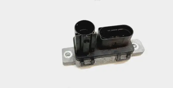 Volvo XC60 Glow plug pre-heat relay 31411857