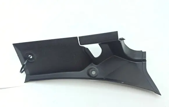 Mercedes-Benz R W251 Other trunk/boot trim element A2516930430