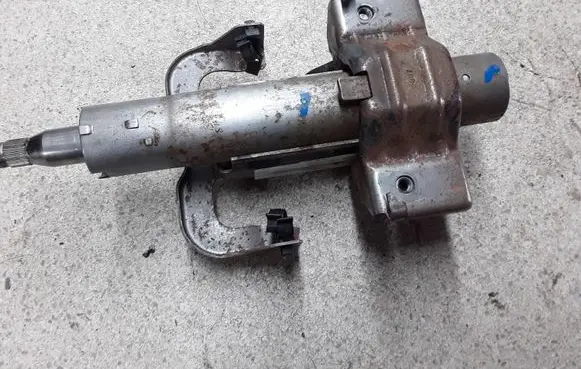 Alfa Romeo 159 Steering wheel axle