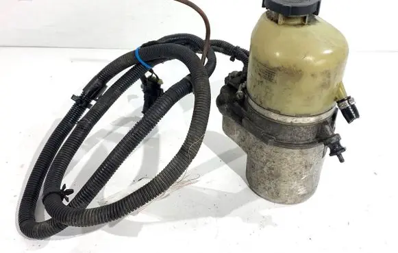 Opel Astra H Power steering pump