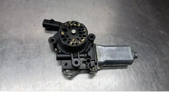 Chevrolet PT Cruiser Rear door window regulator motor 04724559AE