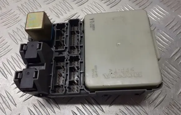 Honda Accord Fuse box cover 3821A-S1A-G300