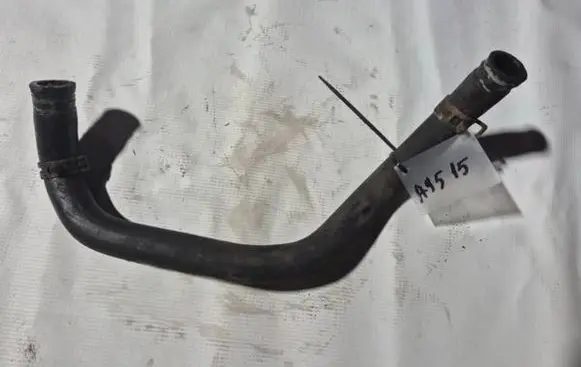 Chrysler 300 - 300C Engine coolant pipe/hose