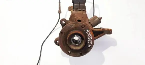 Peugeot 206 Front wheel hub
