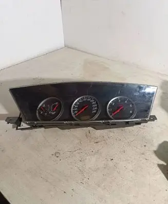 Nissan Primera Speedometer (instrument cluster) 2652140 AV619
