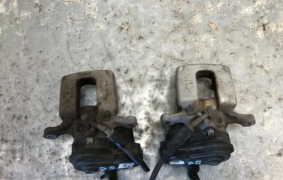 Audi Q3 8U Rear brake caliper 32355461C 32355462C