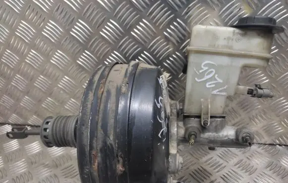 Opel Vectra C Brake booster 13126710