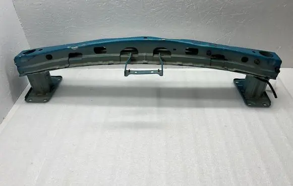 Suzuki Vitara (LY) Front bumper cross member 5827054P00