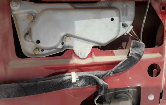 Renault 19 Rear window wiper motor