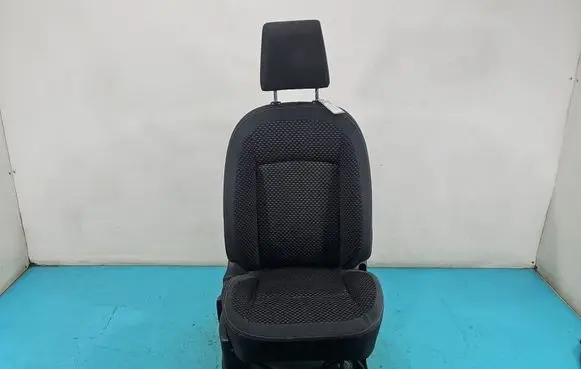 Nissan Qashqai Front passenger seat IMPRK1569345