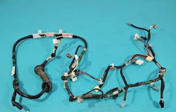 Toyota RAV 4 (XA40) Tailgate/trunk wiring harness 8218442501 IMPRK1562938
