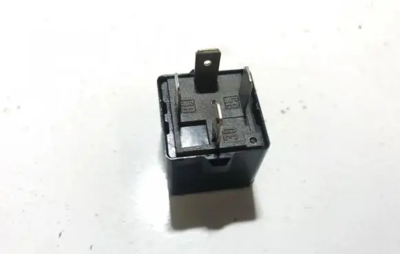 Volvo S40, V40 Other relay V23134B52X240 V23134-B52-X240