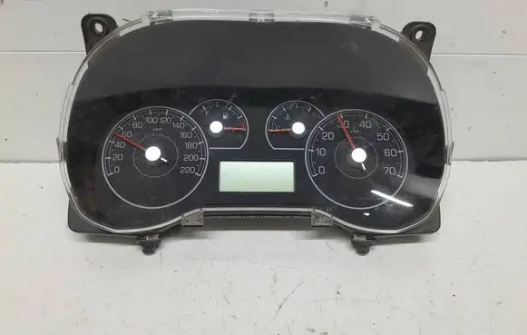 Speedometer (instrument cluster)