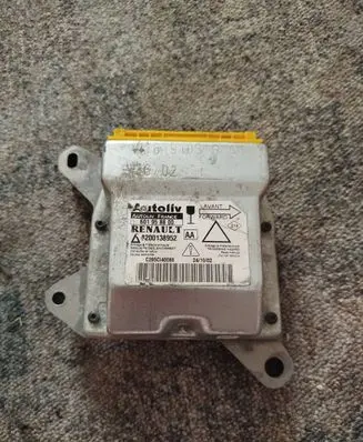Renault Laguna II Airbag control unit/module 8200138952 C295C140088 601958800