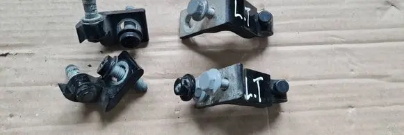 Rear door hinge set