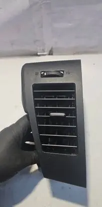 Nissan Murano Z50 Dash center air vent grill E6905831100