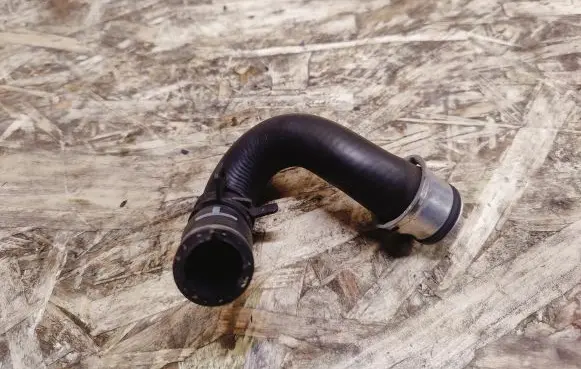 Porsche Panamera (970) Engine coolant pipe/hose 97010642500