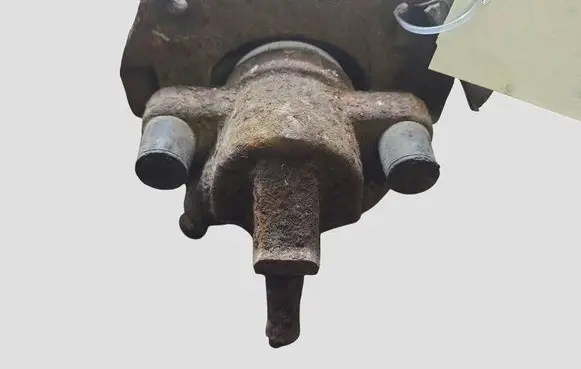 Volvo XC90 Rear brake caliper