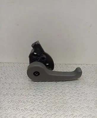KIA Sportage Engine bonnet (hood) release handle 811812B000