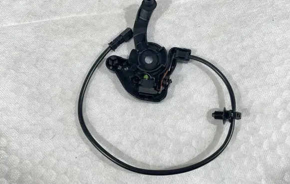 Mercedes-Benz CLK A209 C209 Convertible roof main ram cylinder 2098202010 20471201
