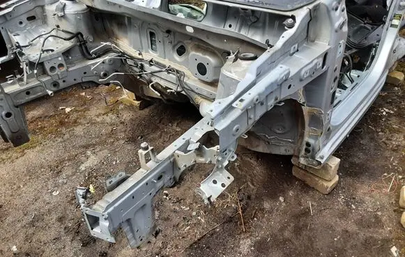 Dacia Sandero III Front side member 641010141R