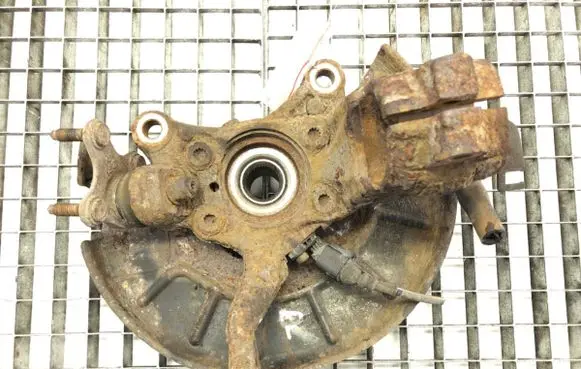 Skoda Superb B6 (3T) Front wheel hub spindle knuckle
