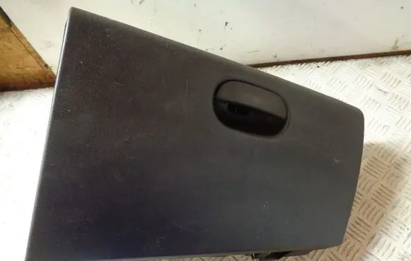 Renault Twingo III Glove box 685006291R 685007155R