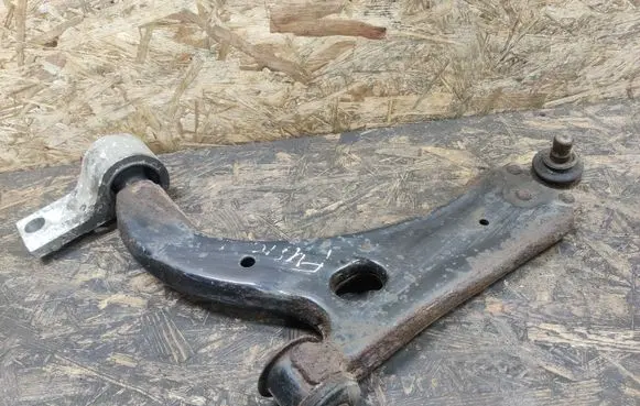 Ford Fusion Front lower control arm/wishbone