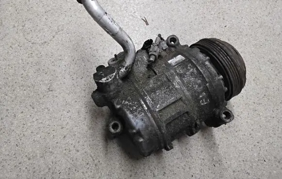BMW 5 E60 E61 Air conditioning (A/C) compressor (pump) 4472603211