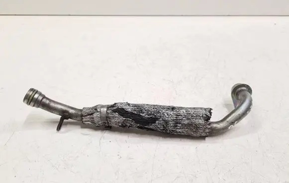 Audi A6 S6 C6 4F Turbo turbocharger oiling pipe/hose