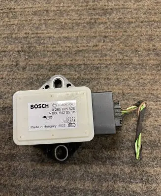 Mercedes-Benz Sprinter W906 ESP acceleration yaw rate sensor A9065420518