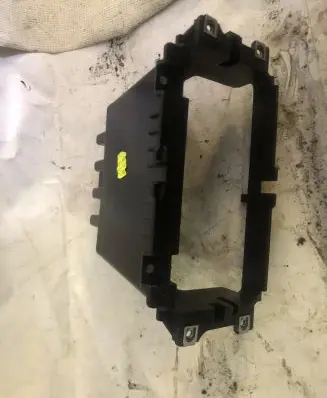 Renault Captur Radio/GPS head unit trim 280388979R