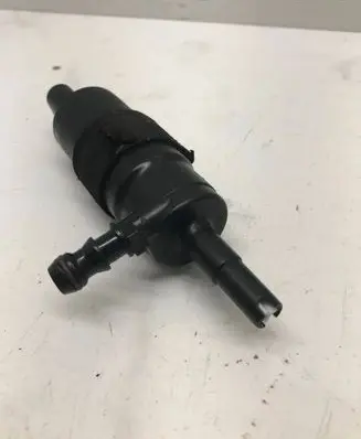 Audi A6 S6 C6 4F Headlight washer pump 3B7955681 00101612V 1112804