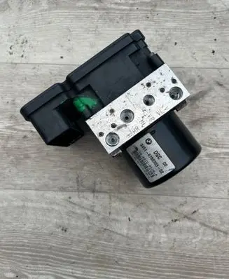 BMW 3 E92 E93 ABS Pump 6789304 34526789304 6789303
