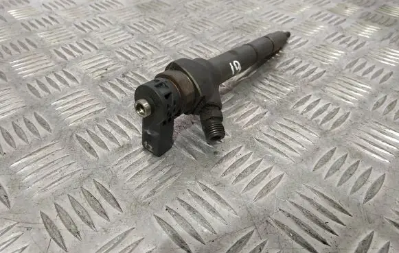 Audi A3 S3 8V Fuel injector 04L130277G