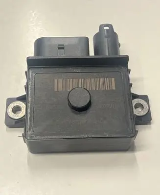 BMW 5 F10 F11 Glow plug pre-heat relay 12218591724
