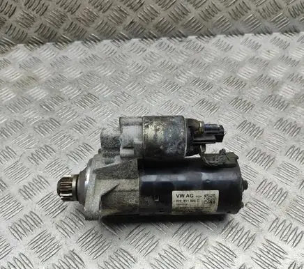 Volkswagen PASSAT CC Starter motor 02E911024C 0001153005