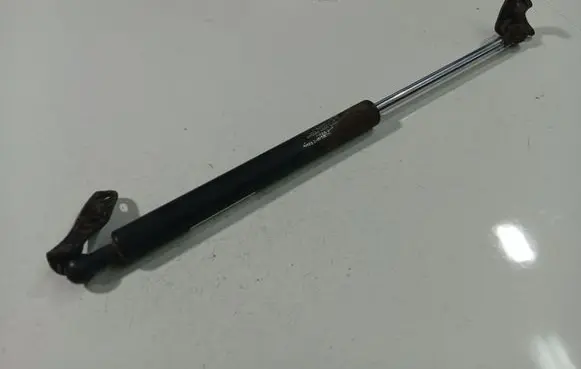 Honda Jazz Tailgate/trunk strut/damper