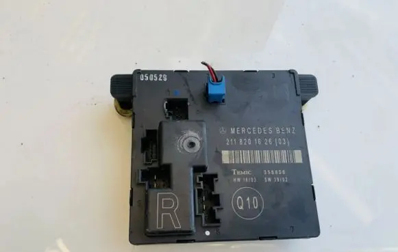 Mercedes-Benz E W211 Door control unit/module 2118201626 356806