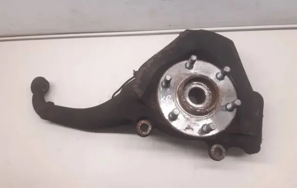 Nissan Navara D40 Front wheel hub spindle knuckle