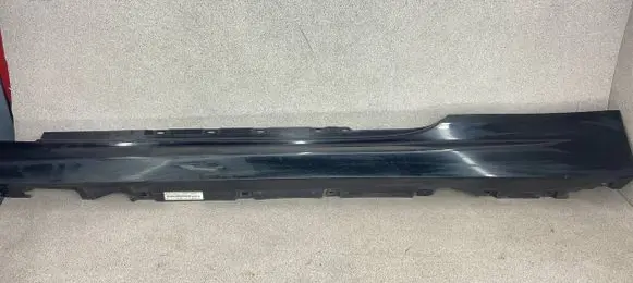 BMW M6 Side skirt front trim 8050417 51778050417