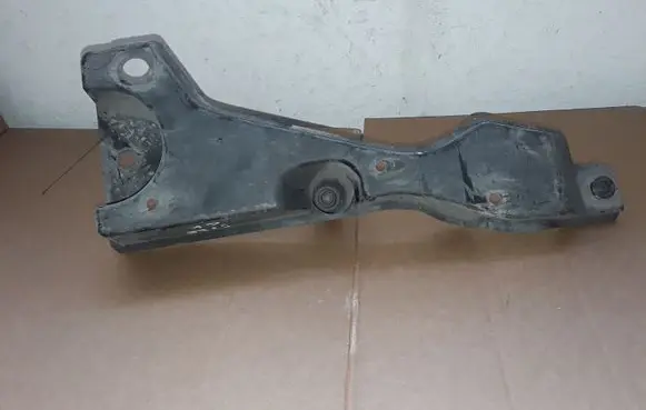 Toyota RAV 4 (XA30) Other under body part 5839842020