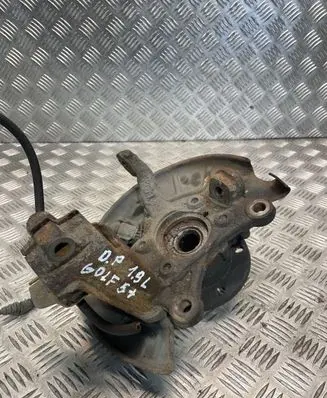Volkswagen Golf Plus Front wheel hub spindle knuckle