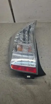 Toyota Prius (XW30) Rear/tail lights P8007 4737