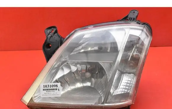 Opel Meriva A Headlight/headlamp 93321052