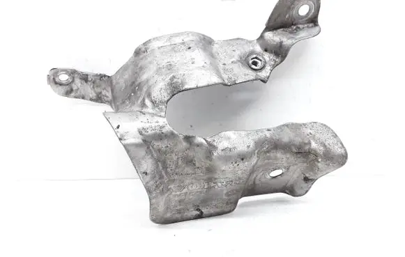 Volvo V60 Heat shield in engine bay 31411251