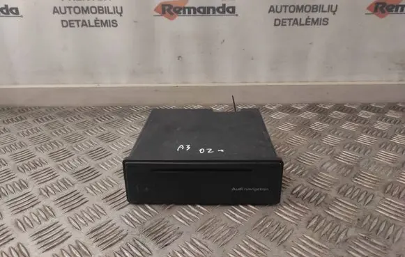 Audi A3 S3 8L Navigation unit CD/DVD player 8618842290