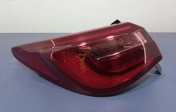 Infiniti Q50 Rear/tail lights 