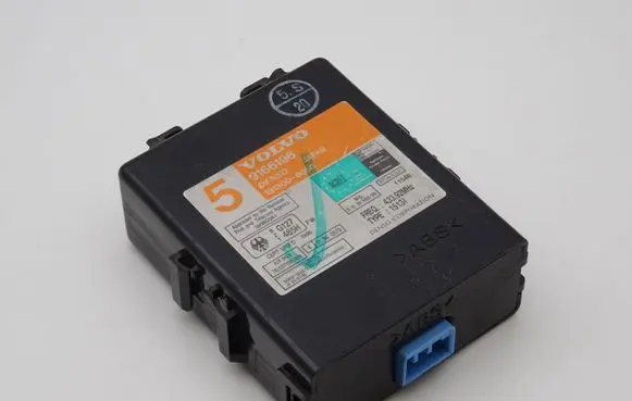 Volvo V70 Door central lock control unit/module 9166196
